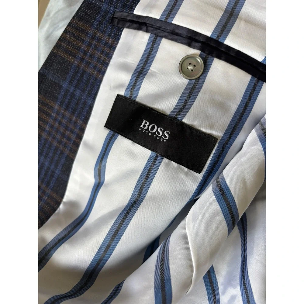 Hugo Boss Mens 38R Sport Coat Blue Plaid Virgin Wool Lanificio Tesse Biella